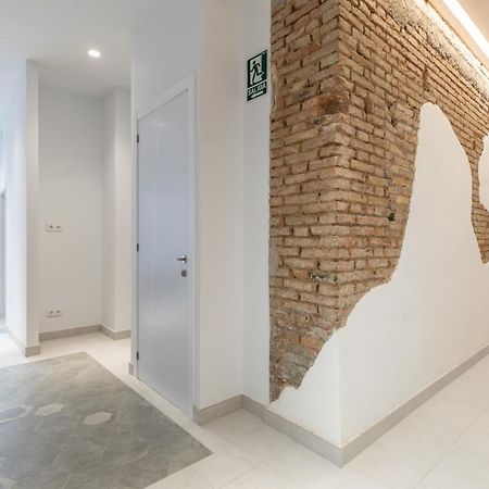 Comfortable Room Close To City Centre فالنسيا المظهر الخارجي الصورة