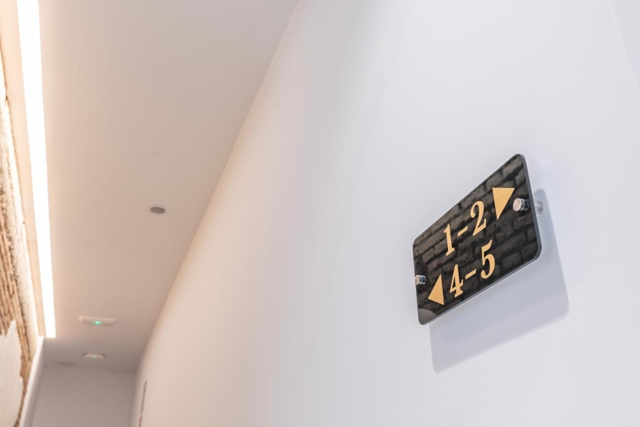 Comfortable Room Close To City Centre فالنسيا المظهر الخارجي الصورة